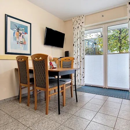 Haus Frohsinn - 1 Binz